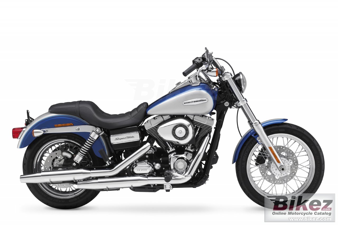 Big Harley-Davidson fxdc dyna super glide custom picture and wallpaper from Bikez.com